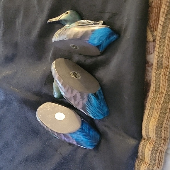 Decorative Bird Figurines - Green and Gray - Picture 5 of 12